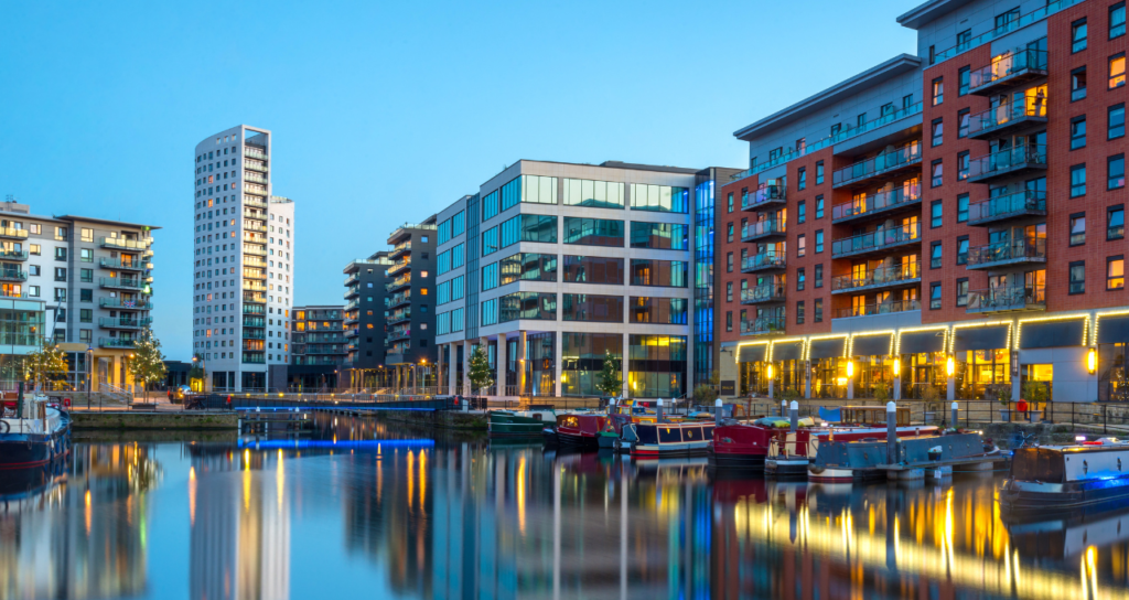 How Small Businesses in the UK Can Reach and Convert More Local Customers